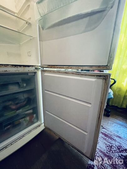 Холодильник Electrolux бу ENB 3440