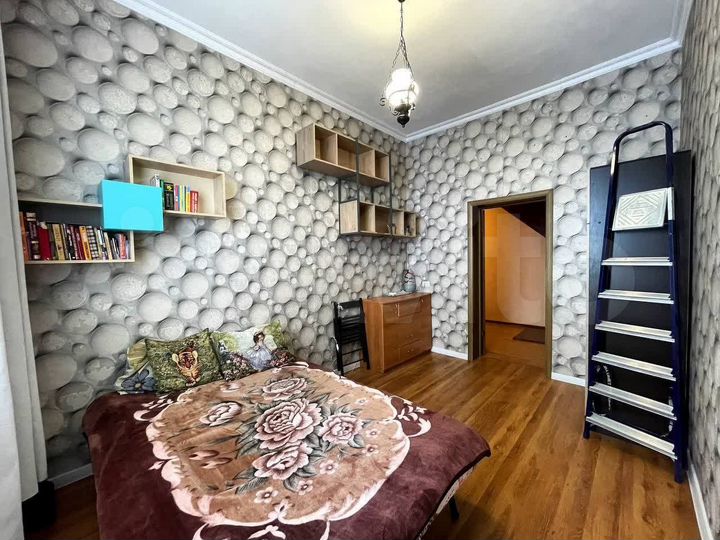 Дом 255,6 м² на участке 14,7 сот.