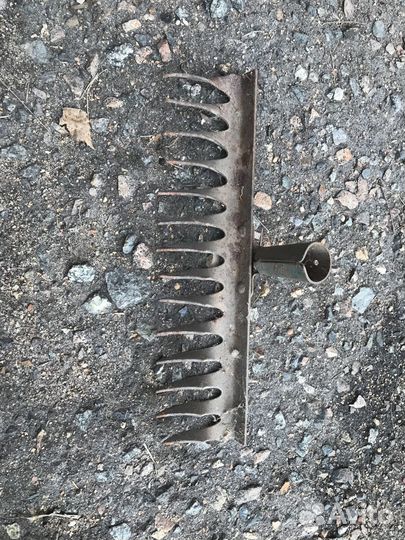 Грабли, лопаты