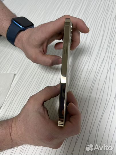 Apple iPhone 13 pro max 128gb gold