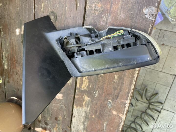 Зеркало заднего вида правое renault fluence