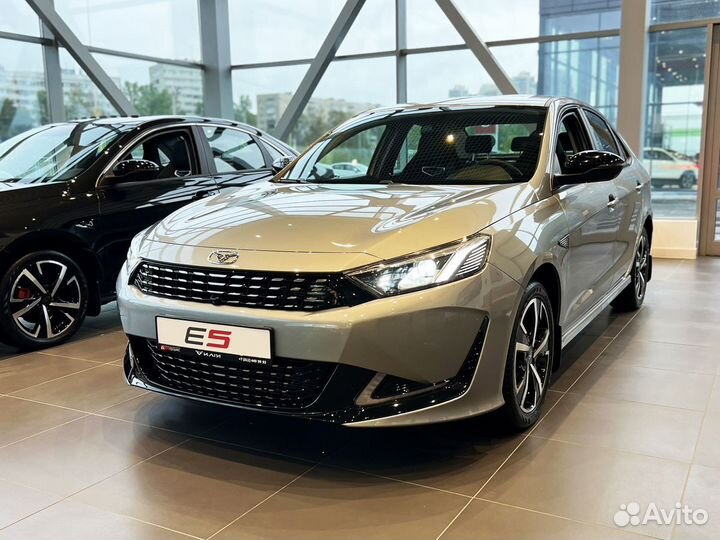 Kaiyi E5 1.5 CVT, 2023