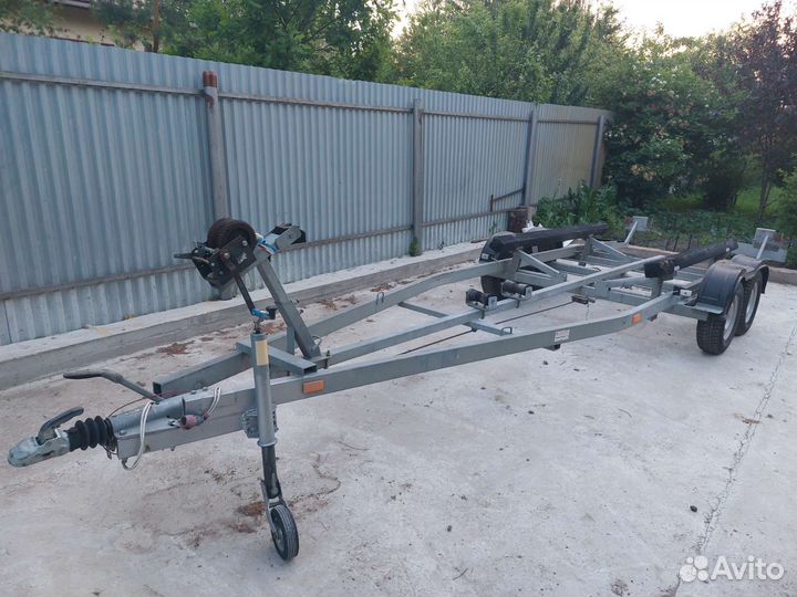 Лодочный прицеп трейлер ру