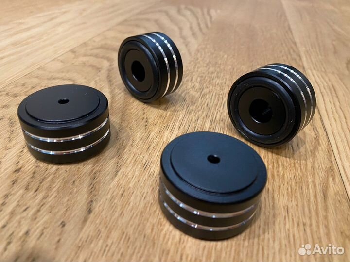 Ножки амортизирующие для аудио комнетнов