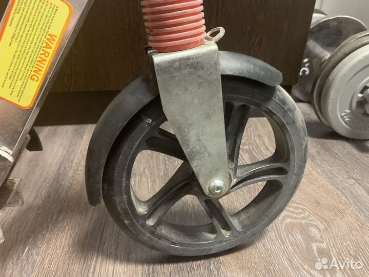 Самокат Roces 200