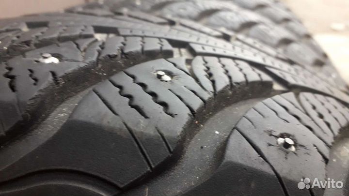 Bridgestone Ice Cruiser 7000 185/65 R15