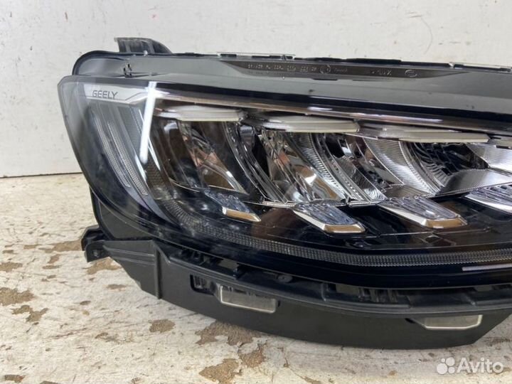 Фара правая Geely Coolray SX11 2020