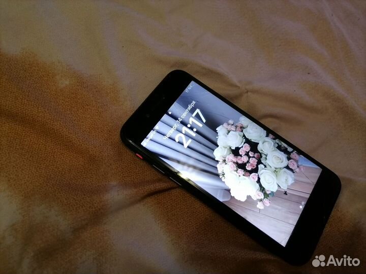 iPhone SE (2020), 64 ГБ