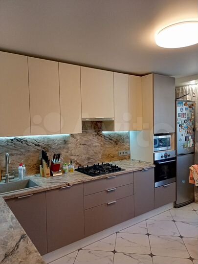 3-к. квартира, 77,1 м², 3/9 эт.