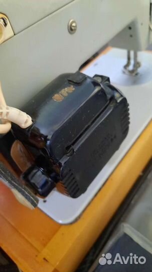 Швейная машинка чайка 143 электрическая от сети