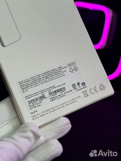 Чехлы iPhone 13 MagSafe Silicone Case Анимация