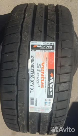 Hankook Ventus S1 Evo 3 K127 265/35 R18 и 245/40 R18