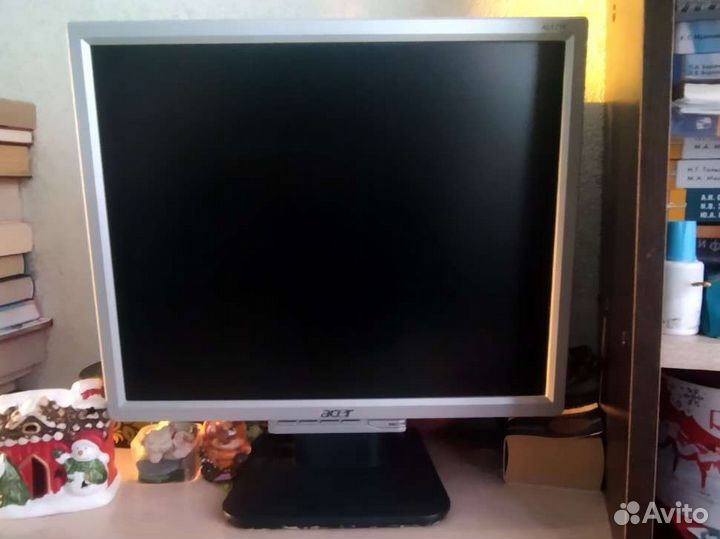 Монитор acer
