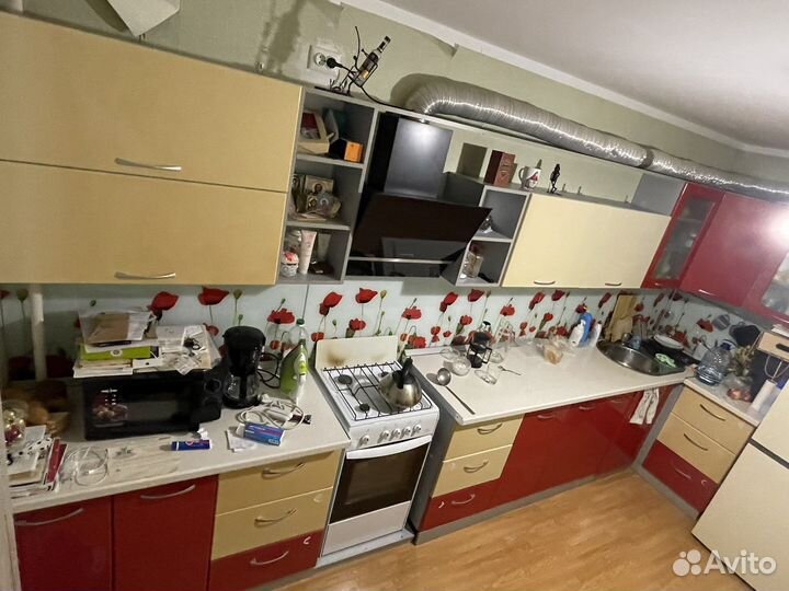 Кухонный гарнитур угловой