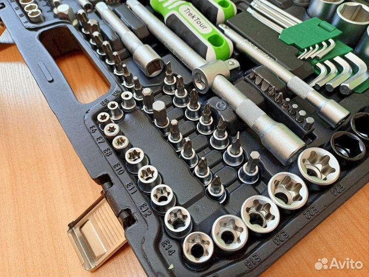 Набор инструментов 151 предмет