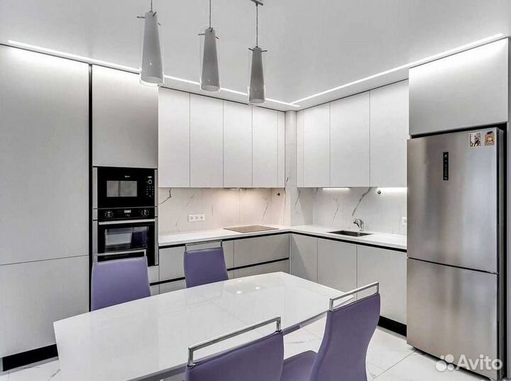 Кухня в потолок на заказ