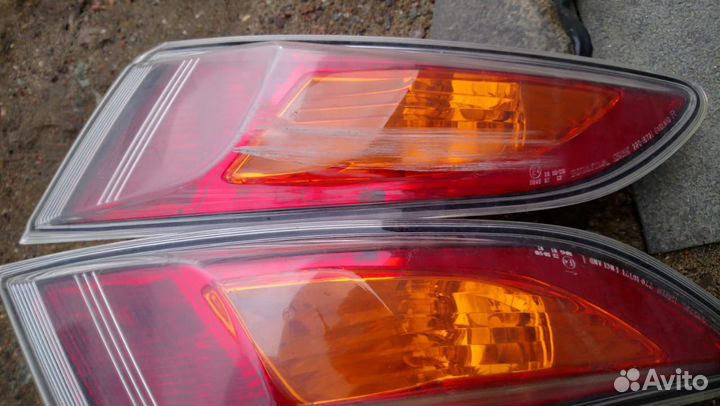 Фонарь левый правый Honda Civic 8 5D 06-12