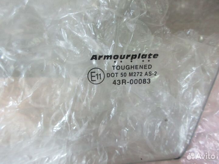 Стекло передние левое MB W210(E-class)(4D SED