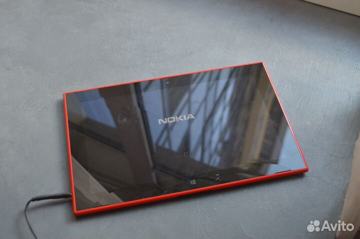 Планшет lumia nokia 2520, битый, актуально