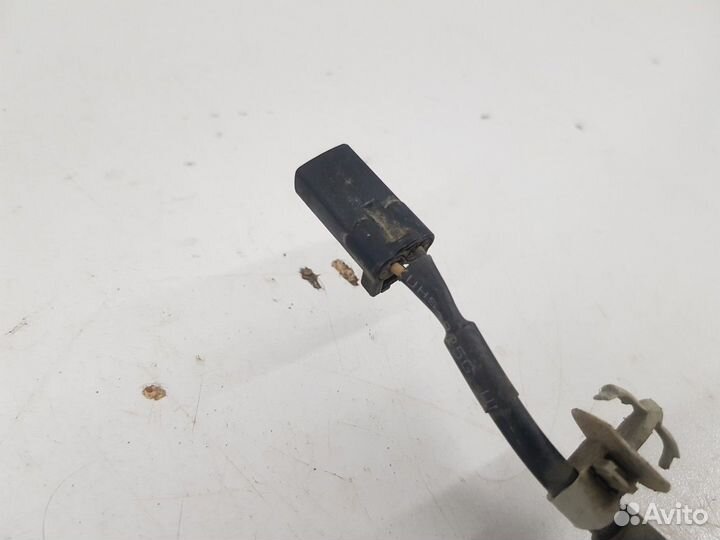 Датчик ABS задний левый