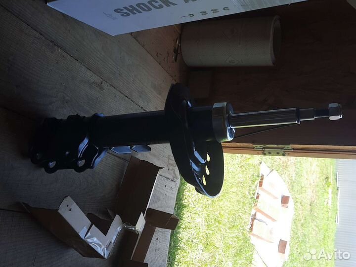 Амортизатор на kia ceed