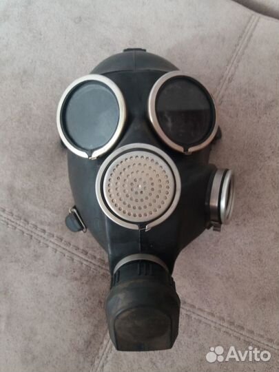 Противогаз новый гп7