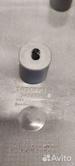 Кожух рулевой колонки Volvo S80