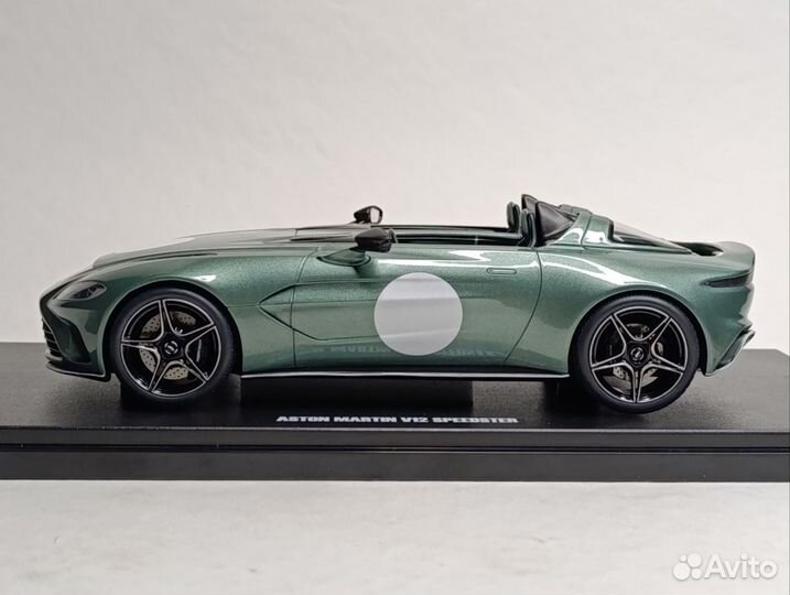 Aston Martin V12 Speedster 1:18 Gt Spirit