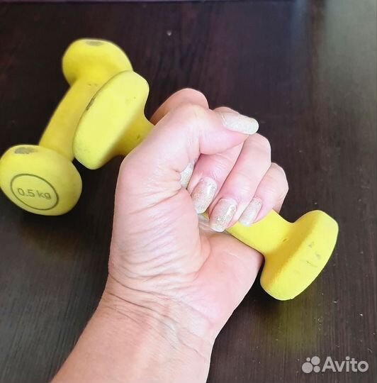 Гантели 0,5 и 1 кг