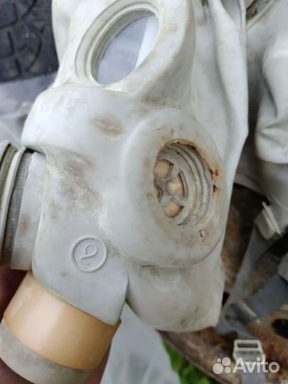 Противогаз пмг