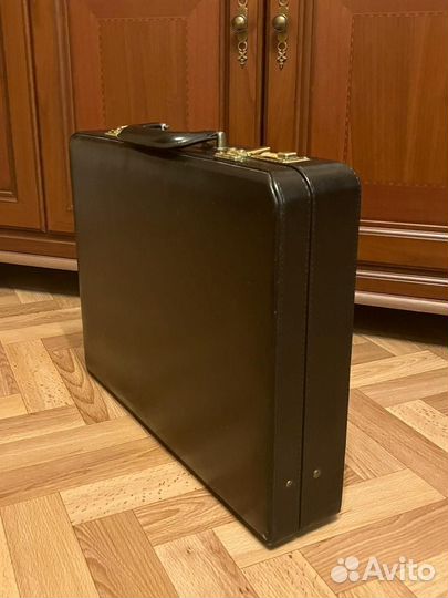 Кожаный чемодан СССР
