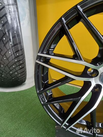 Диск литой R19 x114.3