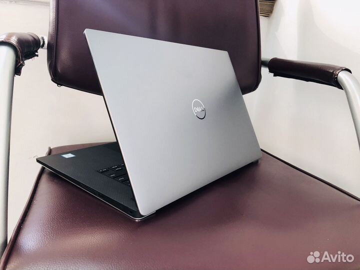 Dell Precision(16/512Gb)