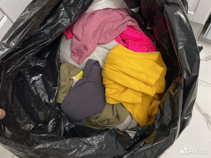 Вещи нуждающимся для девочки 7-10 лет