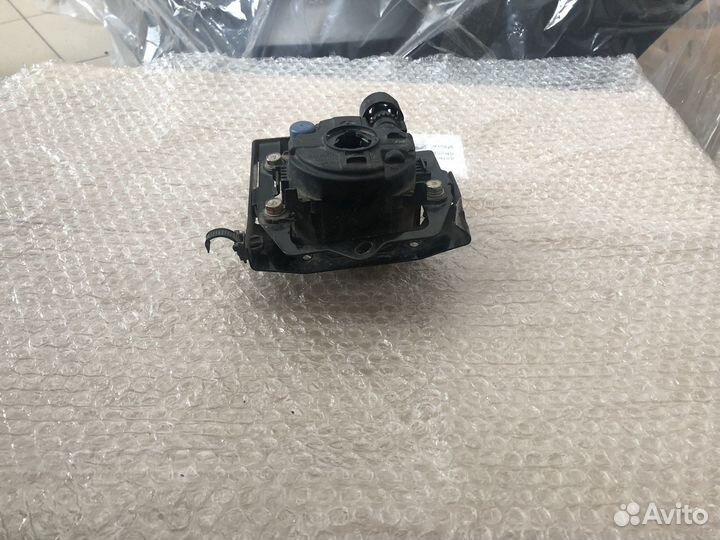 Левая передняя птф на mitsubishi pajero