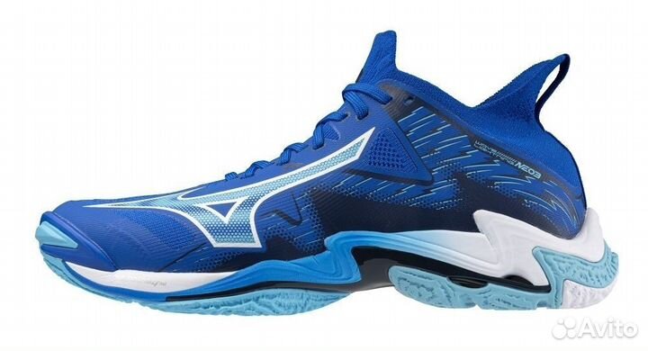 Кроссовки Mizuno Wave Lightning Neo 3