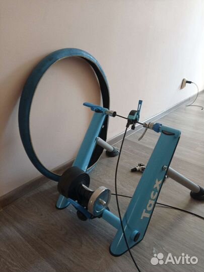 Велостанок Tacx