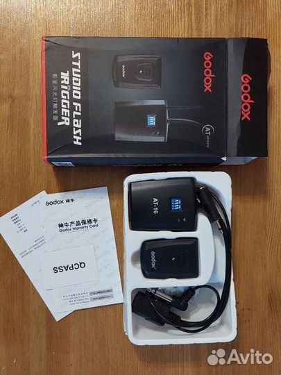 Студийная вспышка Godox e300