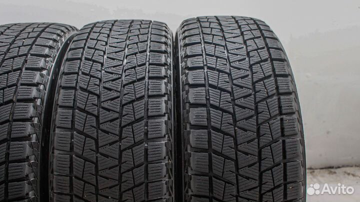 Bridgestone Blizzak DM-V1 225/60 R18 100R