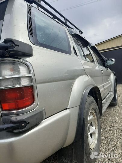 Nissan Terrano 3.3 AT, 1998, 450 000 км