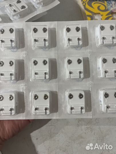 Серьги для прокалывания ушей