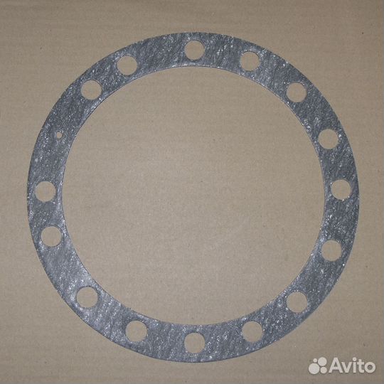 Прокладка цапфы кулака поворотного 15 отверстий ур