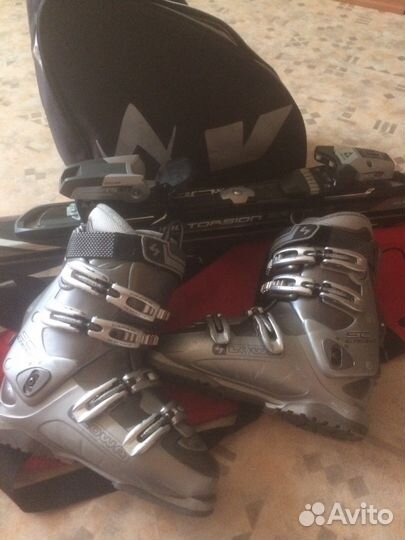 Горные лыжи оригинал Австрия комплект