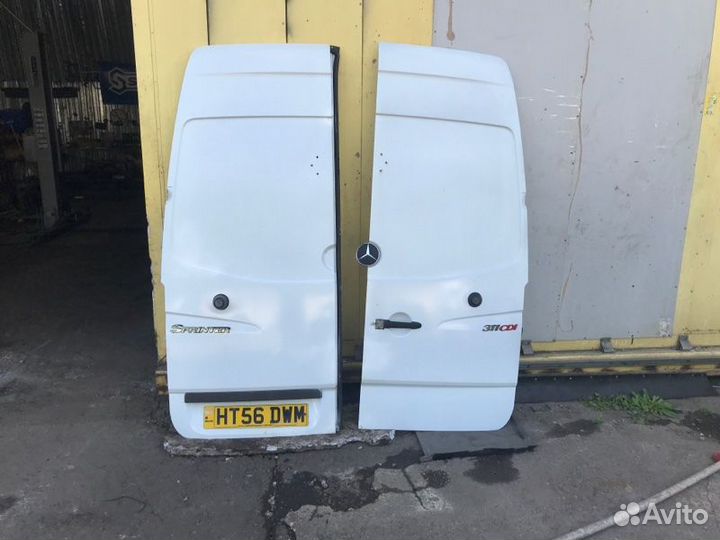 Дверь задняя Mercedes Sprinter W906 ом646.985 2006