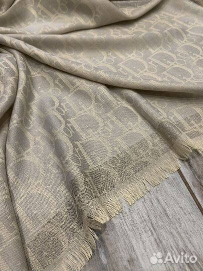 Кашемировый платок шаль Dior светло-серый