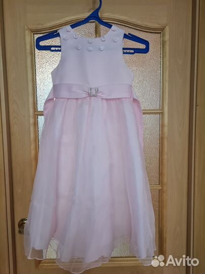 Нарядное праздничное платье для девочки