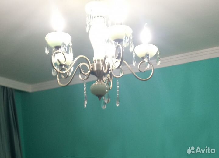 Люстра потолочная новая