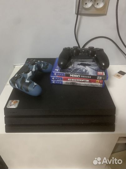 Sony playstation 4 pro 1tb