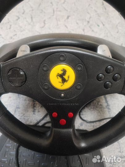 Игровой руль Thrustmaster Ferrari GT