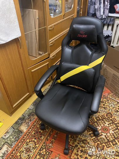 Кресло игровое Zombie driver